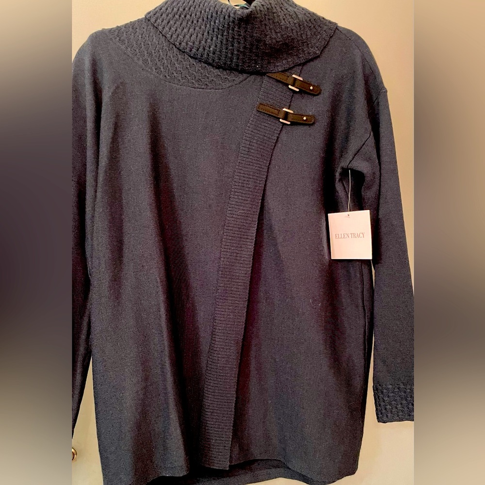 100% Merino Wool Sweater NWT